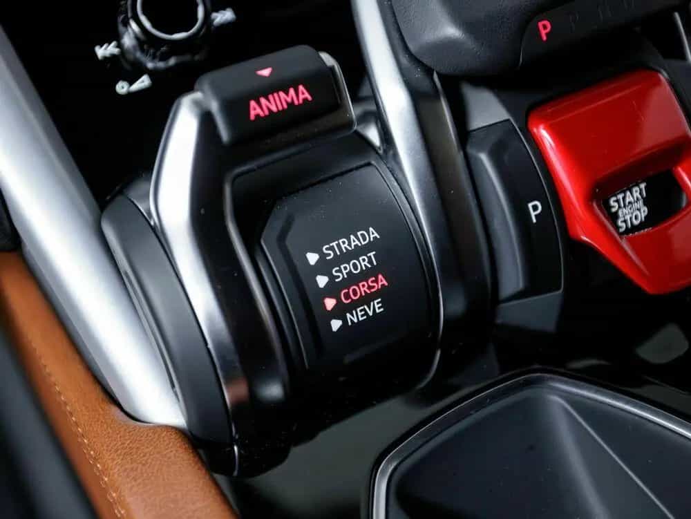 Lamborghini Urus 02/2019-photo-31