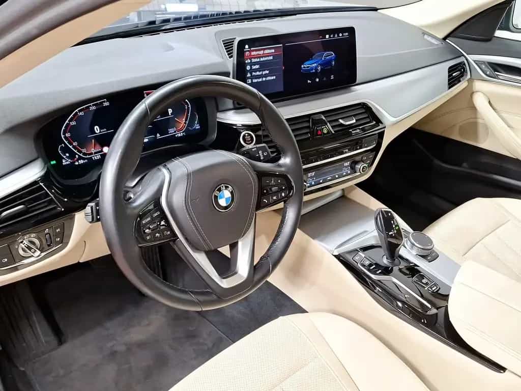 BMW 5 Series d xDrive Touring AHK LiveCockpitProf Kamera 11/2022-photo-3