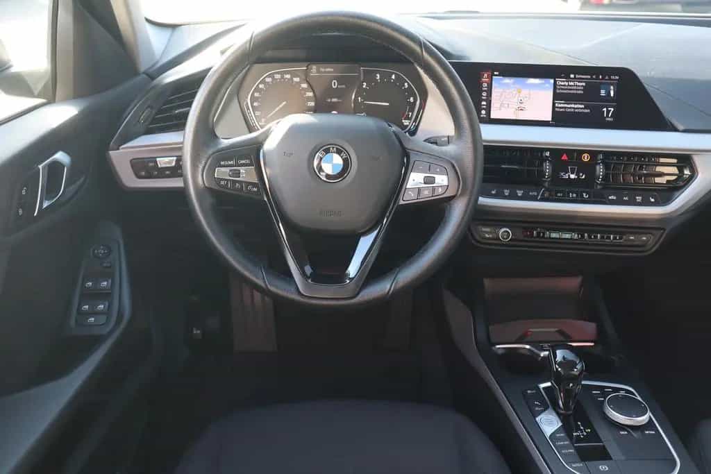 BMW 1 Series 118i Advantage Navi Sitzheizung DAB PDC Tempomat 12/2020-photo-10