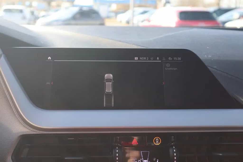 BMW 1 Series 118i Advantage Navi Sitzheizung DAB PDC Tempomat 12/2020-photo-12