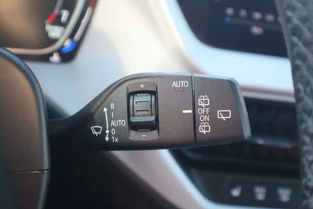 BMW 1 Series 118i Advantage Navi Sitzheizung DAB PDC Tempomat 12/2020-photo-29