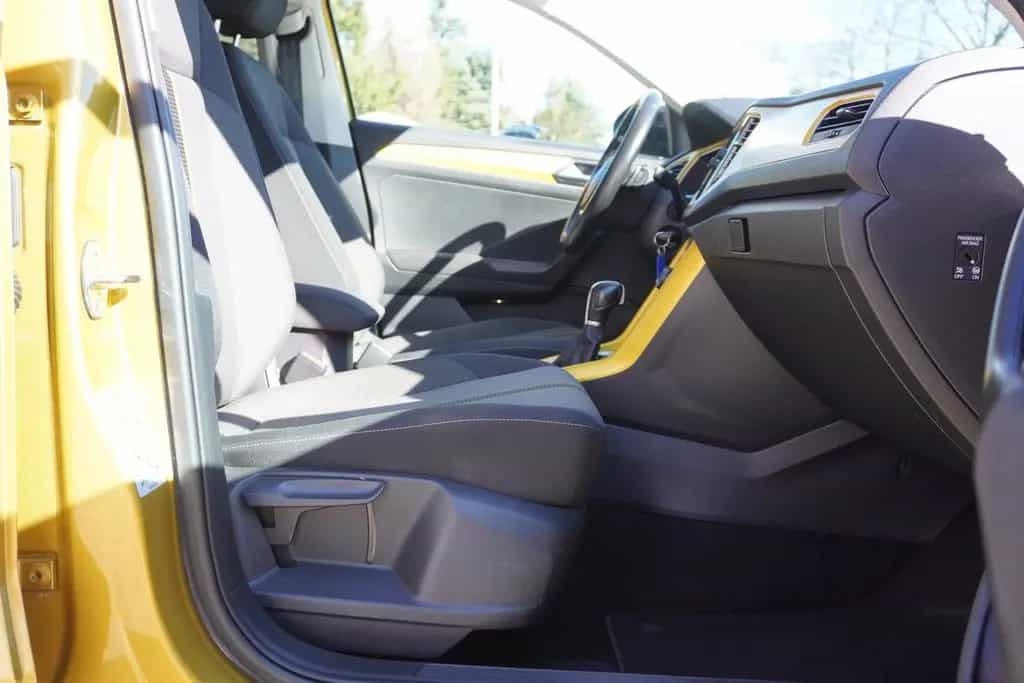 Volkswagen T-Roc 1.5 TSI  Style DSG LED Navi AHK Sitzheizun 03/2019-photo-33