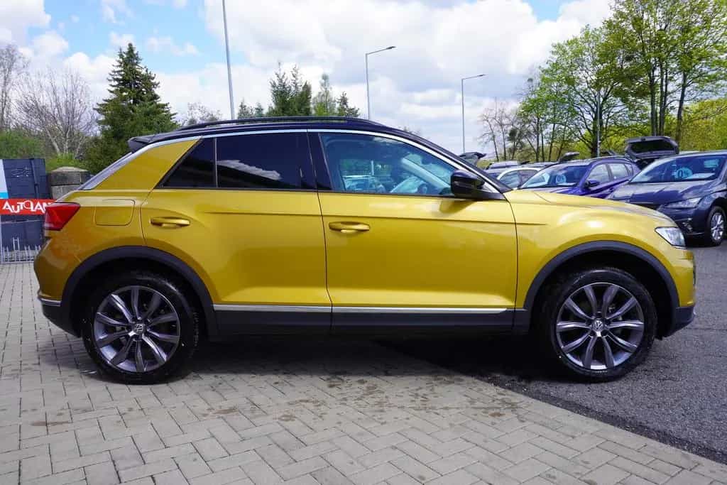 Volkswagen T-Roc 1.5 TSI  Style DSG LED Navi AHK Sitzheizun 03/2019-photo-4