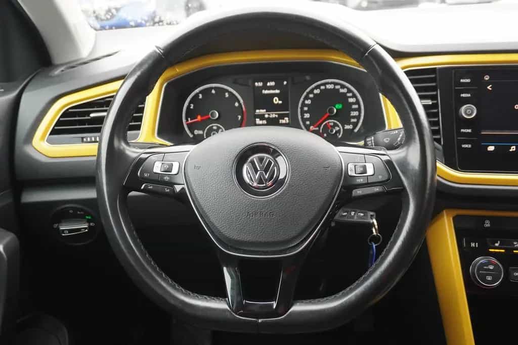 Volkswagen T-Roc 1.5 TSI  Style DSG LED Navi AHK Sitzheizun 03/2019-photo-9
