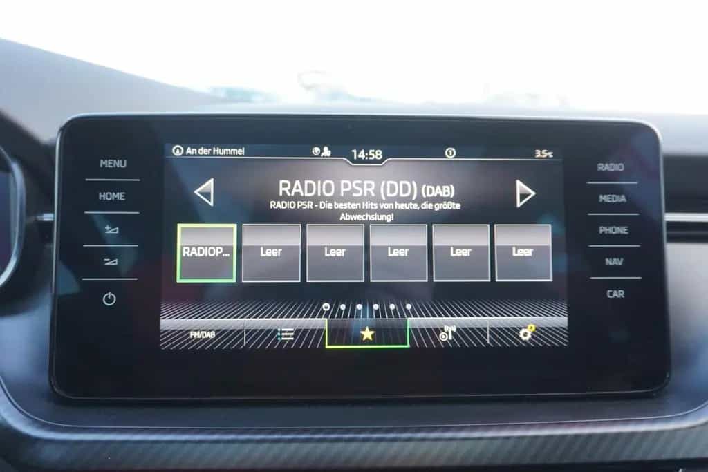 Skoda Kamiq 1.5 TSI Monte Carlo DSG LED Navi AHK PDC 07/2020-photo-10
