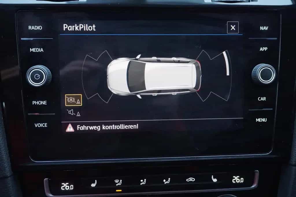 Volkswagen Golf VII Variant 1.0 TSI Sound Navi ACC PDC USB 01/2018-photo-11