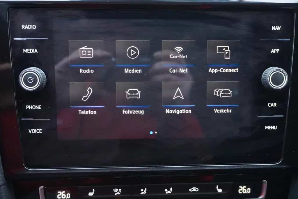 Volkswagen Golf VII Variant 1.0 TSI Sound Navi ACC PDC USB 01/2018-photo-13