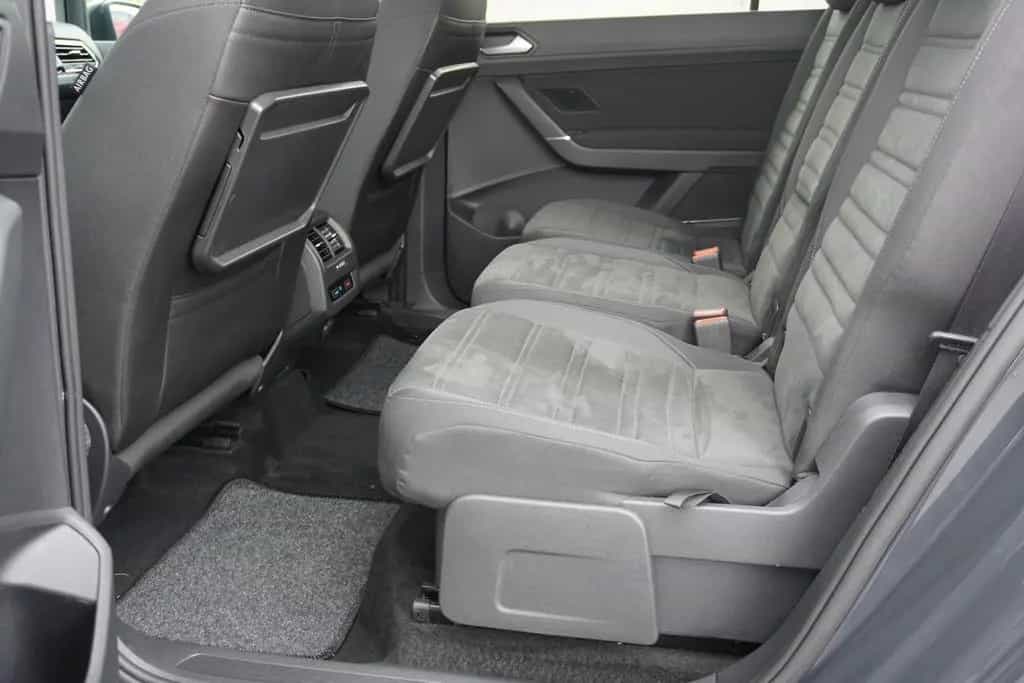 Volkswagen Touran 1.5 TSI DSG R-line LED Navi ACC Kamera 01/2019-photo-10