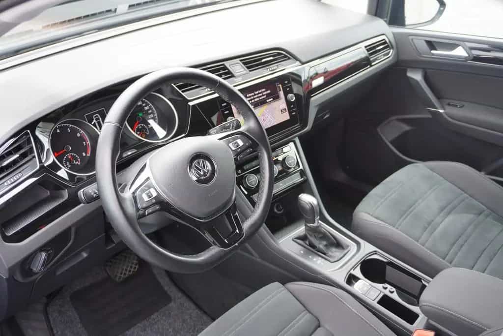 Volkswagen Touran 1.5 TSI DSG R-line LED Navi ACC Kamera 01/2019-photo-13