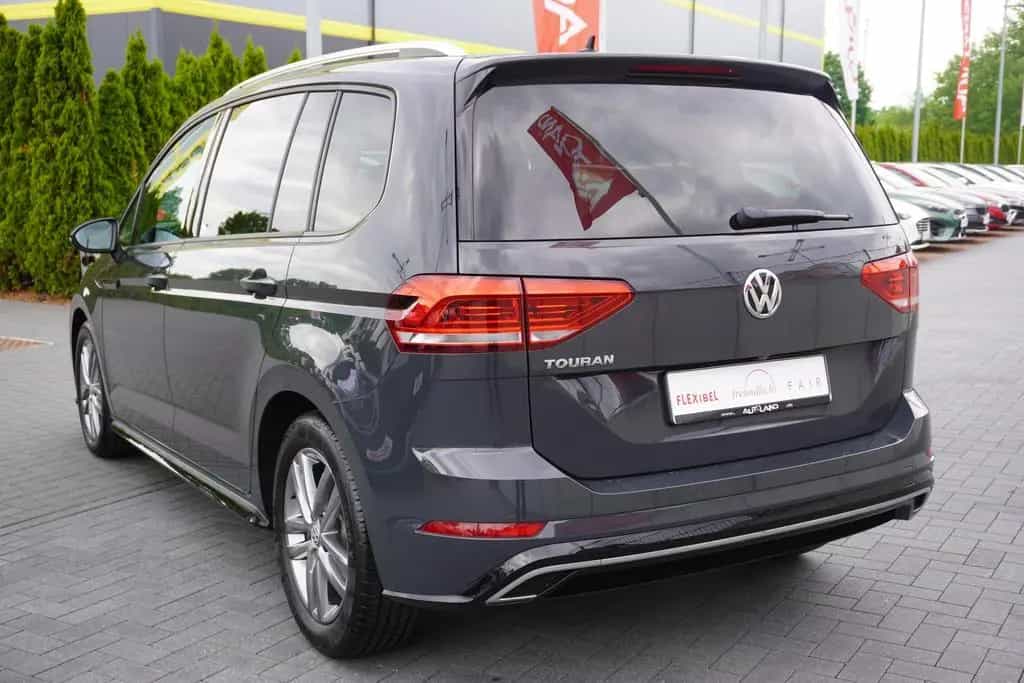 Volkswagen Touran 1.5 TSI DSG R-line LED Navi ACC Kamera 01/2019-photo-2