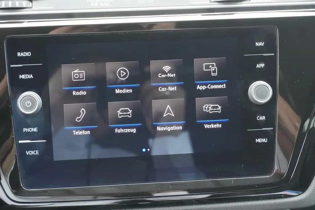 Volkswagen Touran 1.5 TSI DSG R-line LED Navi ACC Kamera 01/2019-photo-21