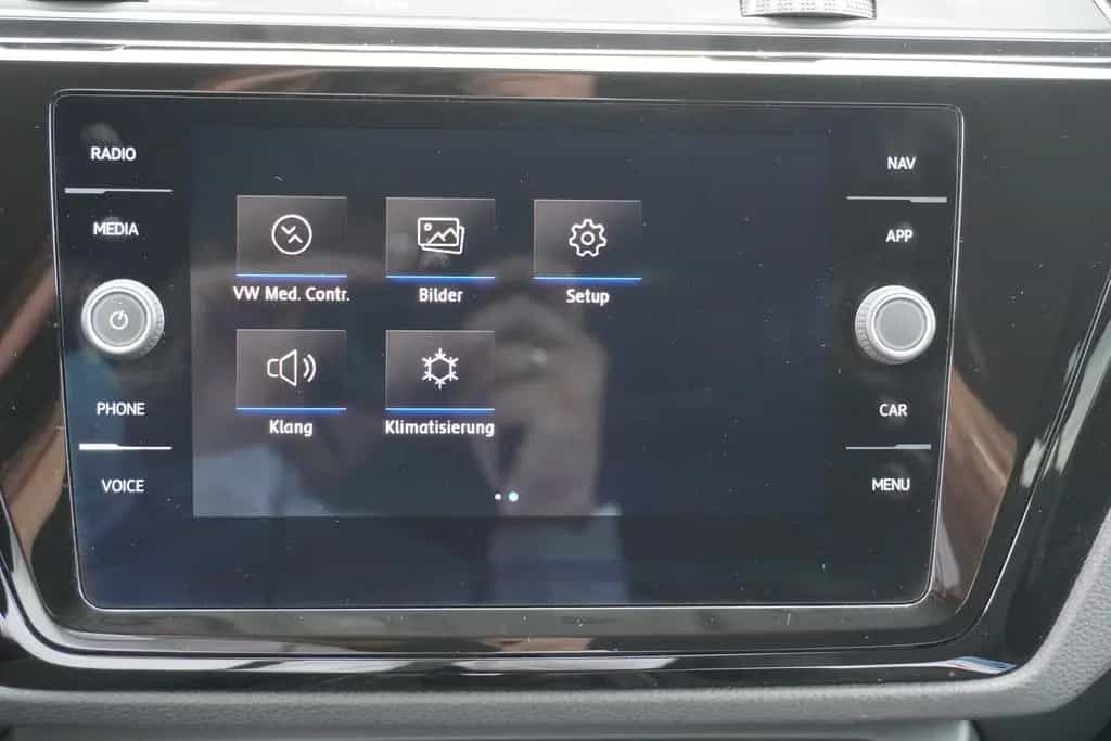 Volkswagen Touran 1.5 TSI DSG R-line LED Navi ACC Kamera 01/2019-photo-24