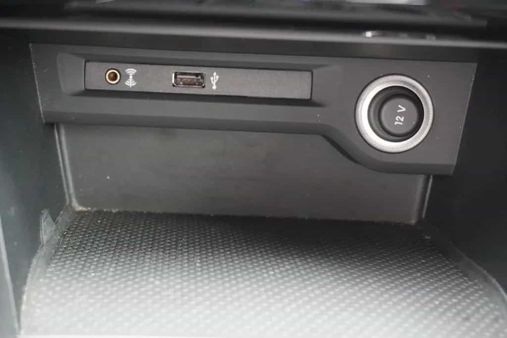Volkswagen Touran 1.5 TSI DSG R-line LED Navi ACC Kamera 01/2019-photo-26