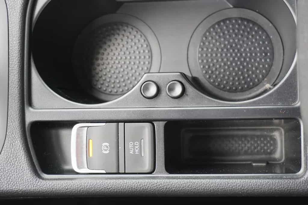 Volkswagen Touran 1.5 TSI DSG R-line LED Navi ACC Kamera 01/2019-photo-28