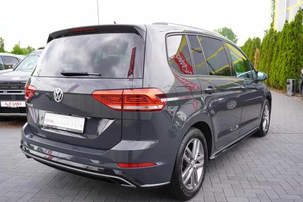 Volkswagen Touran 1.5 TSI DSG R-line LED Navi ACC Kamera 01/2019-photo-4