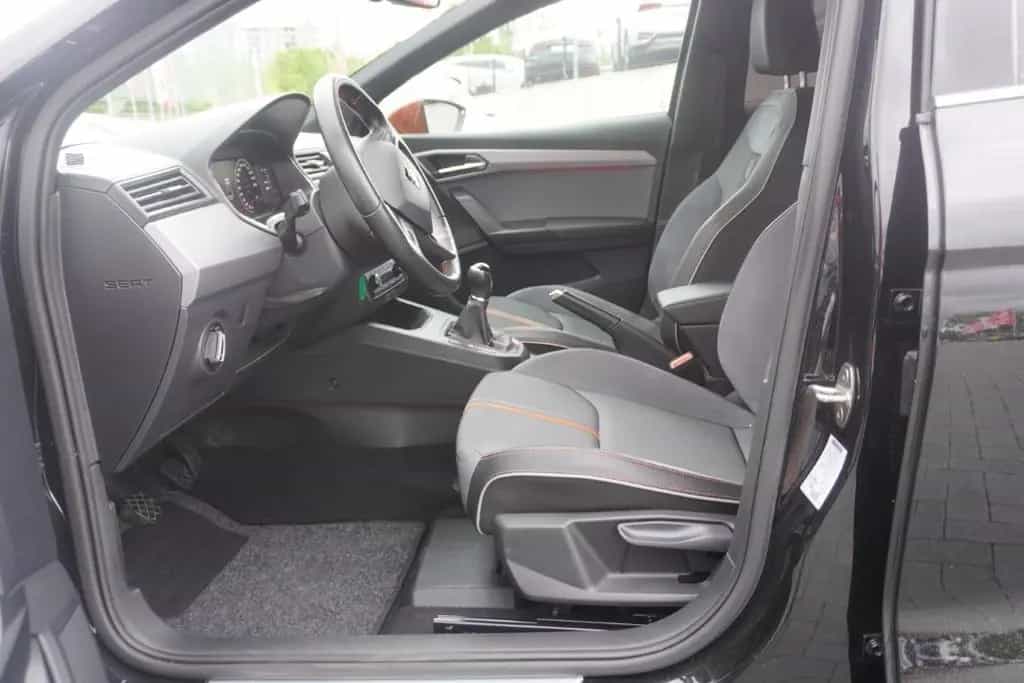 Seat Ibiza 1.0 TSI Style Beats Navi LED PDC FullLink 03/2019-photo-11