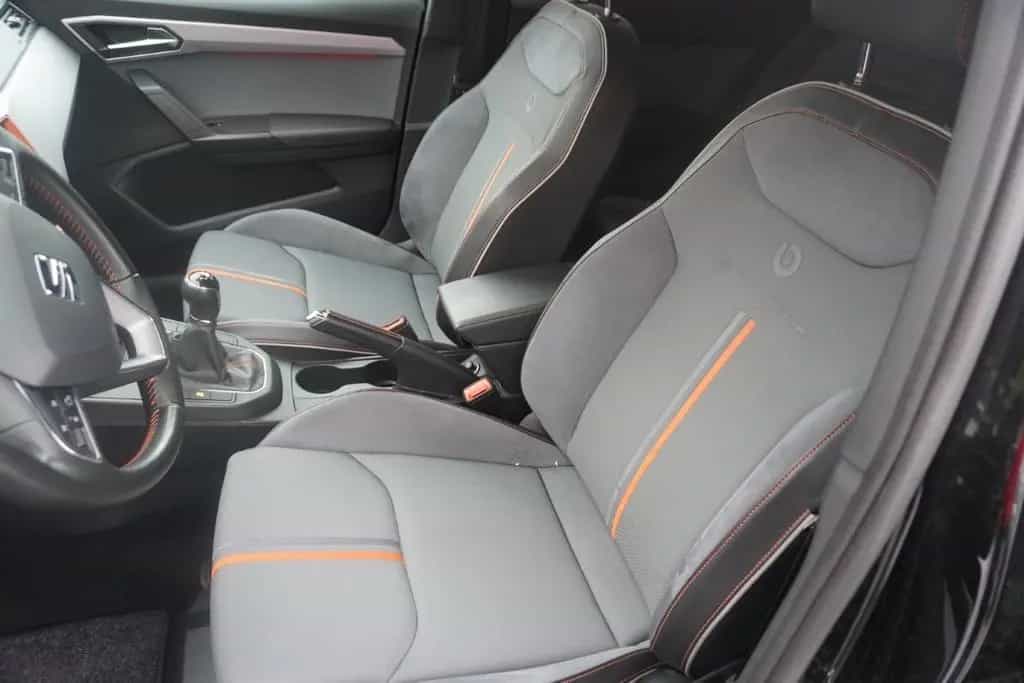 Seat Ibiza 1.0 TSI Style Beats Navi LED PDC FullLink 03/2019-photo-13
