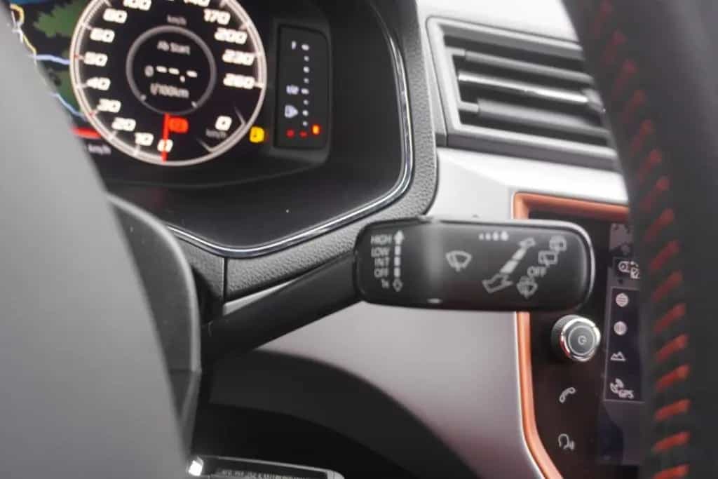 Seat Ibiza 1.0 TSI Style Beats Navi LED PDC FullLink 03/2019-photo-18