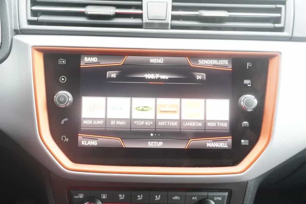 Seat Ibiza 1.0 TSI Style Beats Navi LED PDC FullLink 03/2019-photo-21