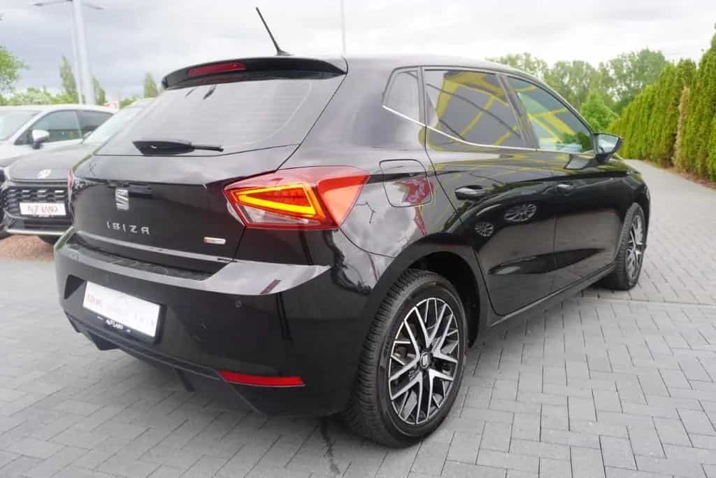 Seat Ibiza 1.0 TSI Style Beats Navi LED PDC FullLink 03/2019-photo-4