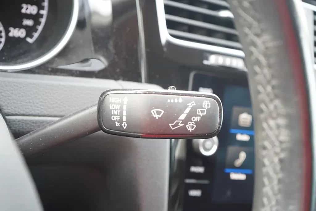 Volkswagen Golf VII 1.0 Join Navi AHK PDC DAB App-Connect 04/2018-photo-24