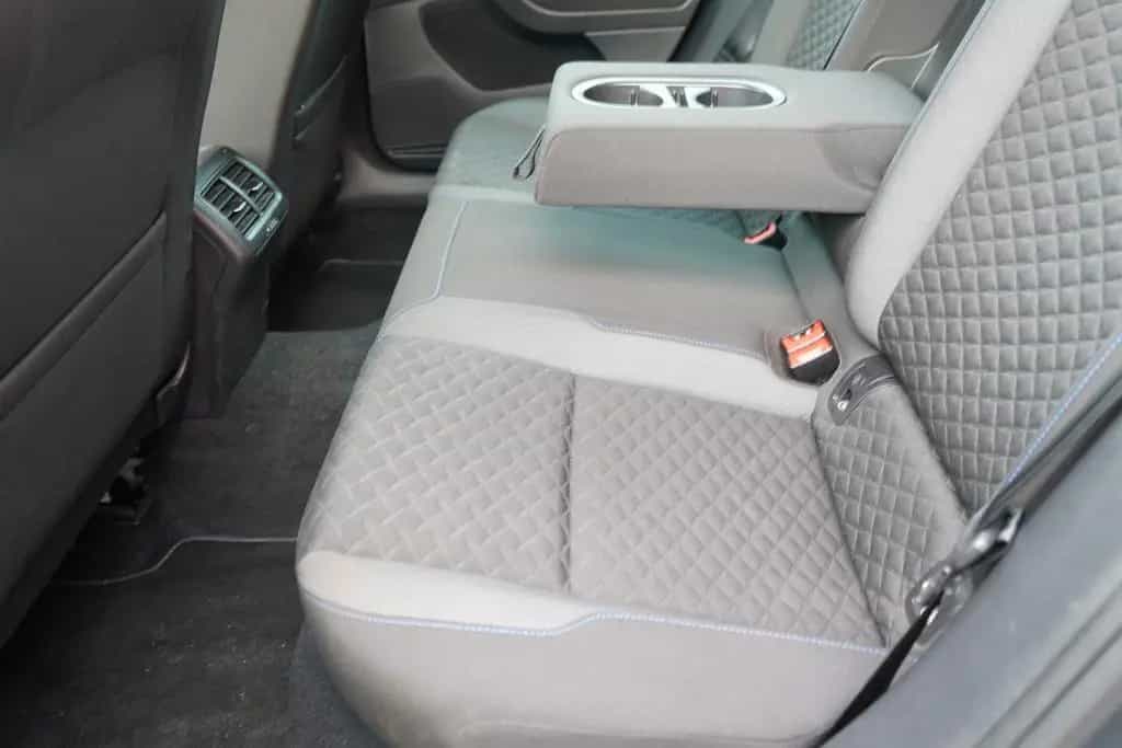 Volkswagen Golf VII 1.0 Join Navi AHK PDC DAB App-Connect 04/2018-photo-35