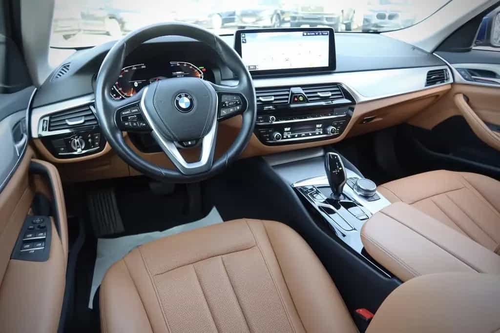BMW 5 Series 520 d Touring #1HD#WINTERPACK#HUP#StHz#8xALU 05/2023-photo-13