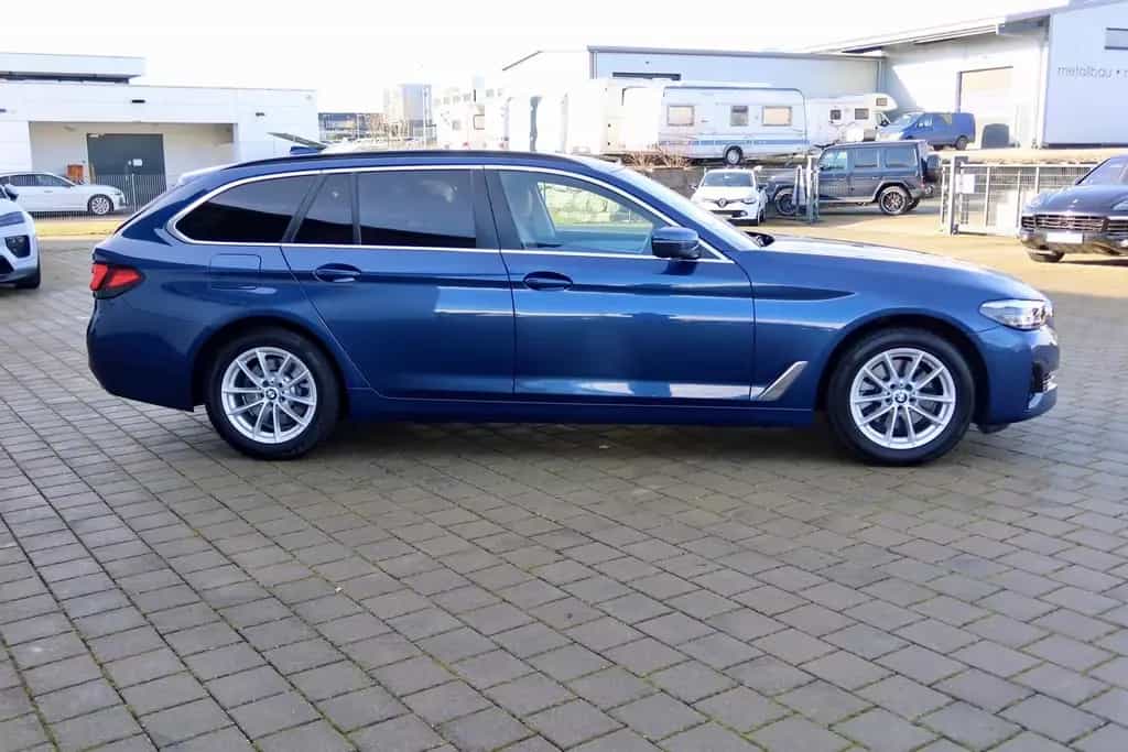 BMW 5 Series 520 d Touring #1HD#WINTERPACK#HUP#StHz#8xALU 05/2023-photo-4