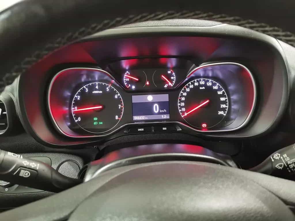 Opel Combo Life 1.5 D Elegance Kamera|SHZ|PDC|Temp. 05/2022-photo-15