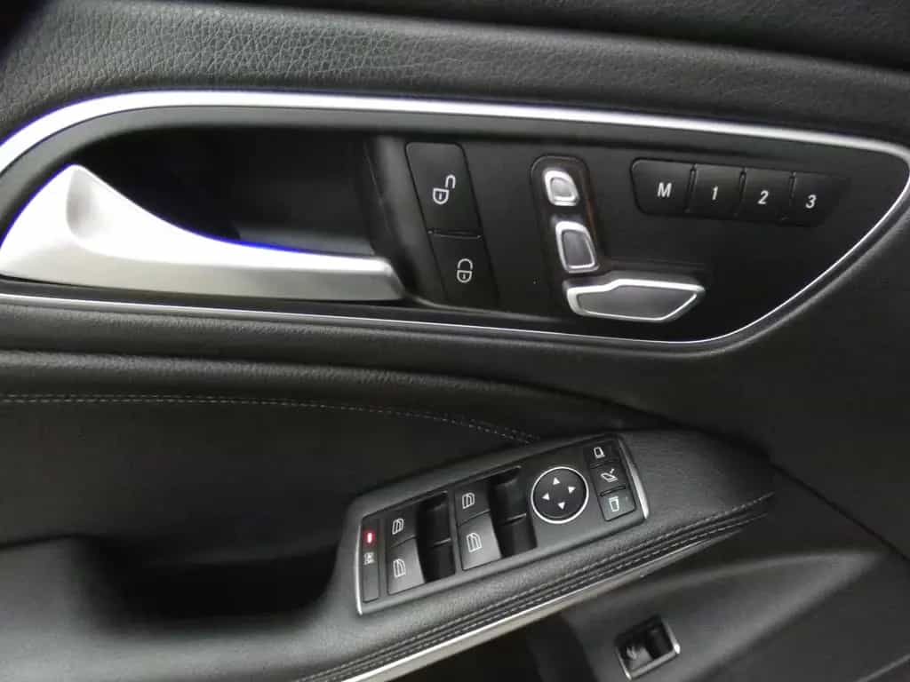 Mercedes-Benz CLA-Class 250 4M AMG*DISTRONIC*NAVI*LED*PANO*NIGHT*IHC 02/2019-photo-7