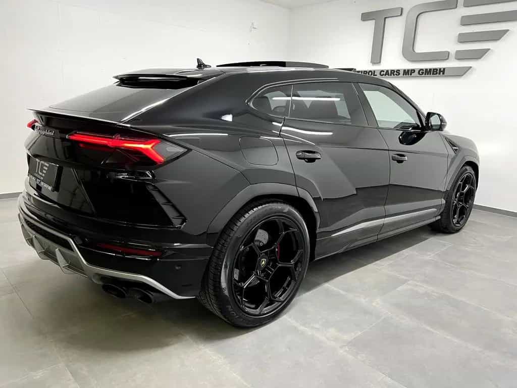 Lamborghini Urus AWD Aut. Pano, Keramik,B&O, Massage, ... 02/2019-photo-18