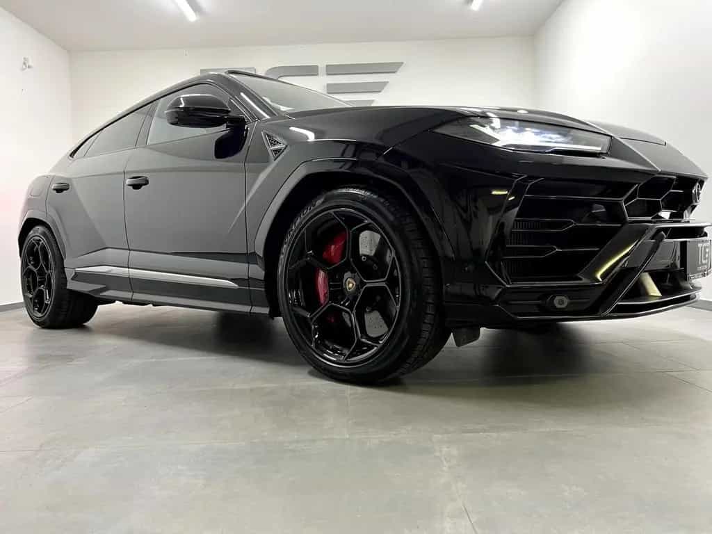 Lamborghini Urus AWD Aut. Pano, Keramik,B&O, Massage, ... 02/2019-photo-3