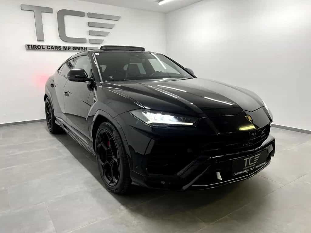 Lamborghini Urus AWD Aut. Pano, Keramik,B&O, Massage, ... 02/2019-photo-6