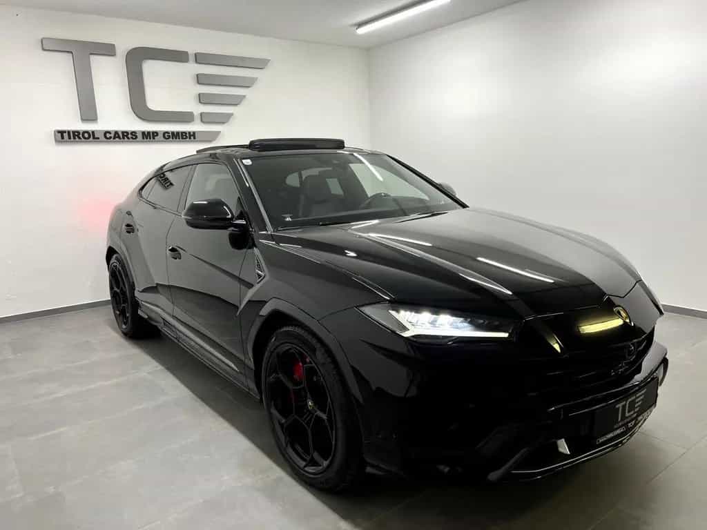 Lamborghini Urus AWD Aut. Pano, Keramik,B&O, Massage, ... 02/2019-photo-8
