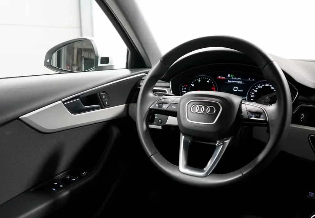 Audi A4 Avant 35 TDI advan. *360°KAM*AHK*LED*SHZ*1.HD 06/2023-photo-13