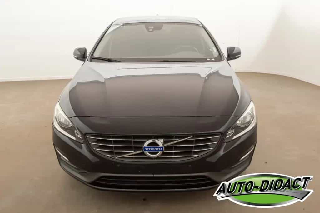 Volvo S60 Lim. Kinetic 03/2015-photo-1