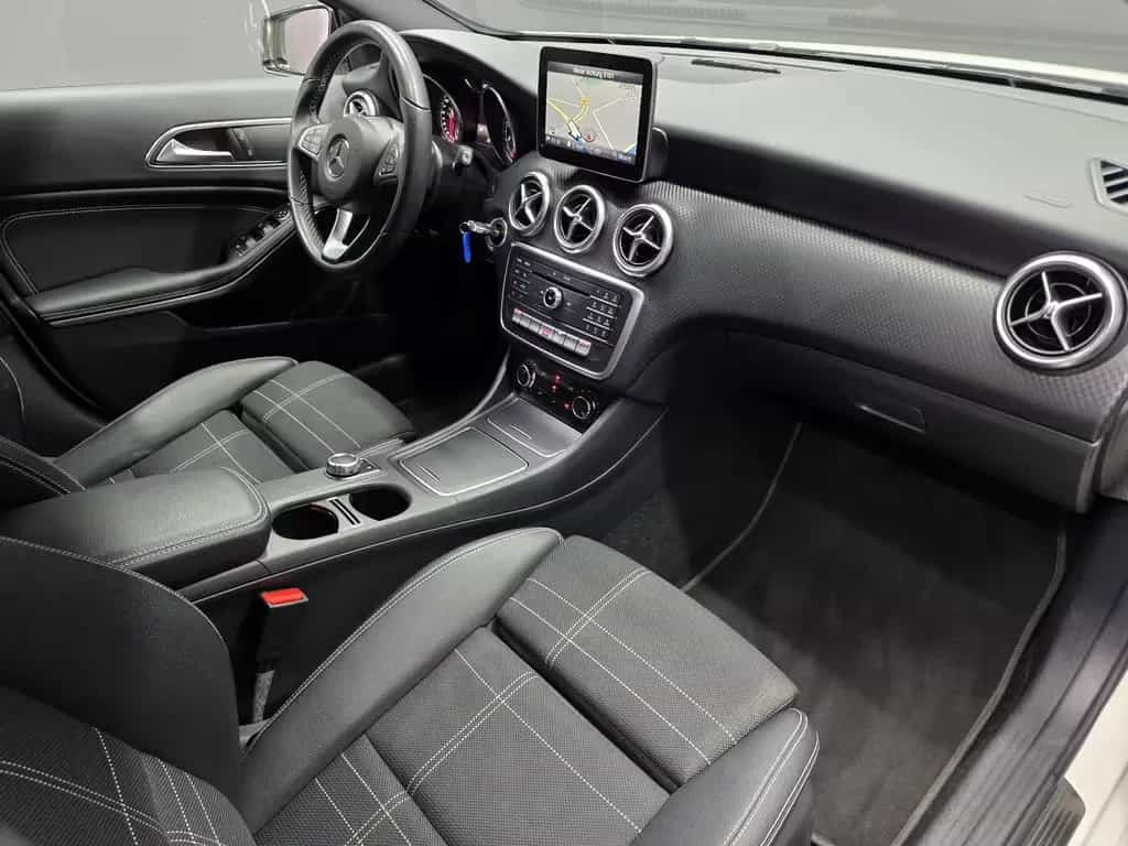 Mercedes-Benz A-Class 180 BE, 7 G TRONIC , LED SCHEINw., R-KAMER,NAV 10/2016-photo-10