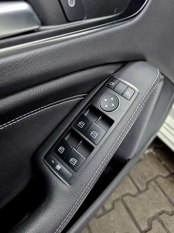Mercedes-Benz A-Class 180 BE, 7 G TRONIC , LED SCHEINw., R-KAMER,NAV 10/2016-photo-16
