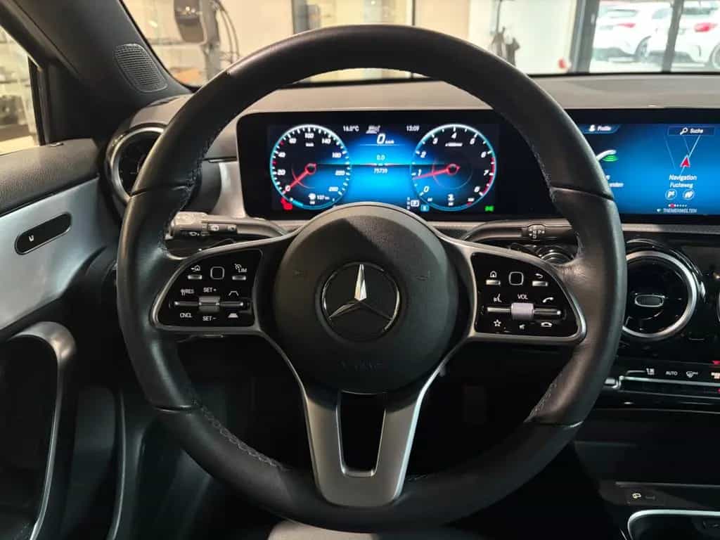 Mercedes-Benz A-Class 220+DISTRONIC+WIDESCREEN+MULTIBEAM+PROGR+MBUX 06/2019-photo-14