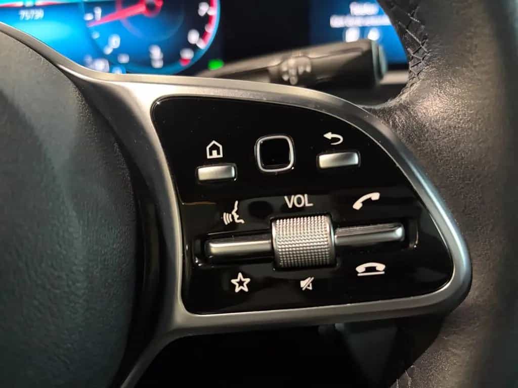 Mercedes-Benz A-Class 220+DISTRONIC+WIDESCREEN+MULTIBEAM+PROGR+MBUX 06/2019-photo-17
