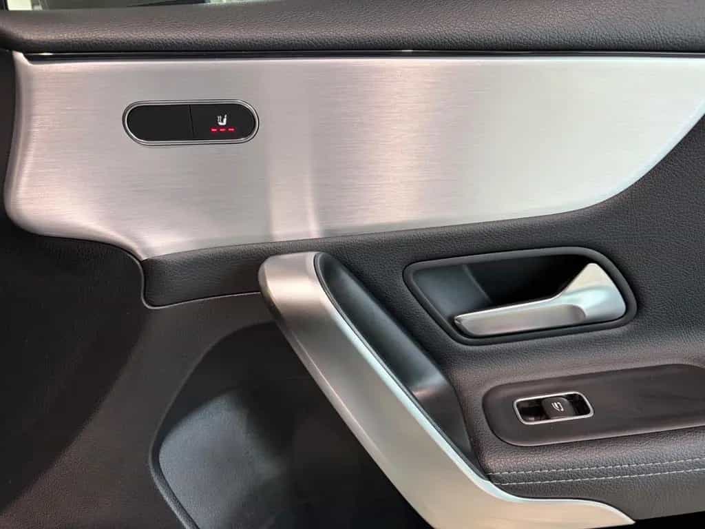 Mercedes-Benz A-Class 220+DISTRONIC+WIDESCREEN+MULTIBEAM+PROGR+MBUX 06/2019-photo-24