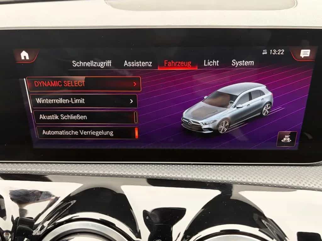 Mercedes-Benz A-Class 220+DISTRONIC+WIDESCREEN+MULTIBEAM+PROGR+MBUX 06/2019-photo-34