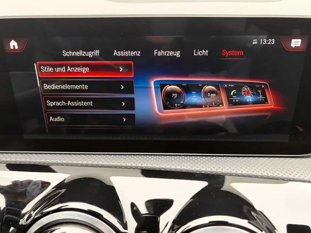 Mercedes-Benz A-Class 220+DISTRONIC+WIDESCREEN+MULTIBEAM+PROGR+MBUX 06/2019-photo-36