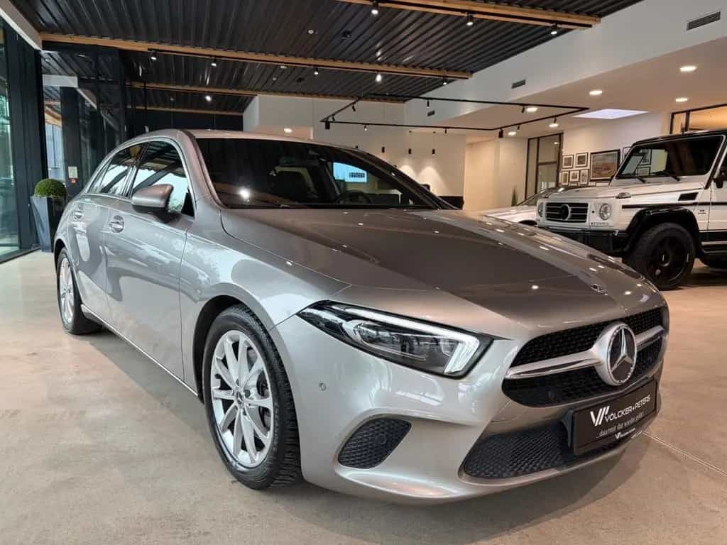 Mercedes-Benz A-Class 220+DISTRONIC+WIDESCREEN+MULTIBEAM+PROGR+MBUX 06/2019-photo-4