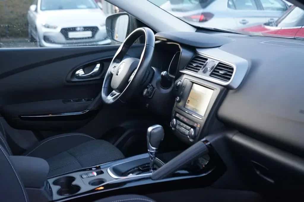 Renault Kadjar ENERGY TCe 130 EDC 12/2017-photo-15