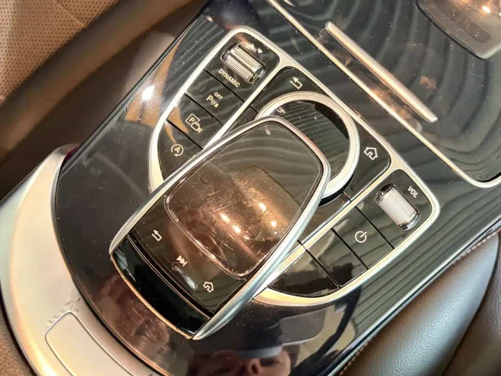 Mercedes-Benz C 180 +MULTIBEAM+SCHIEBED+NAVI+KAMERA+AVANTGARDE 04/2019-photo-27