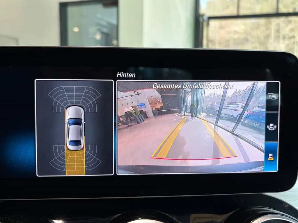 Mercedes-Benz C 180 +MULTIBEAM+SCHIEBED+NAVI+KAMERA+AVANTGARDE 04/2019-photo-28