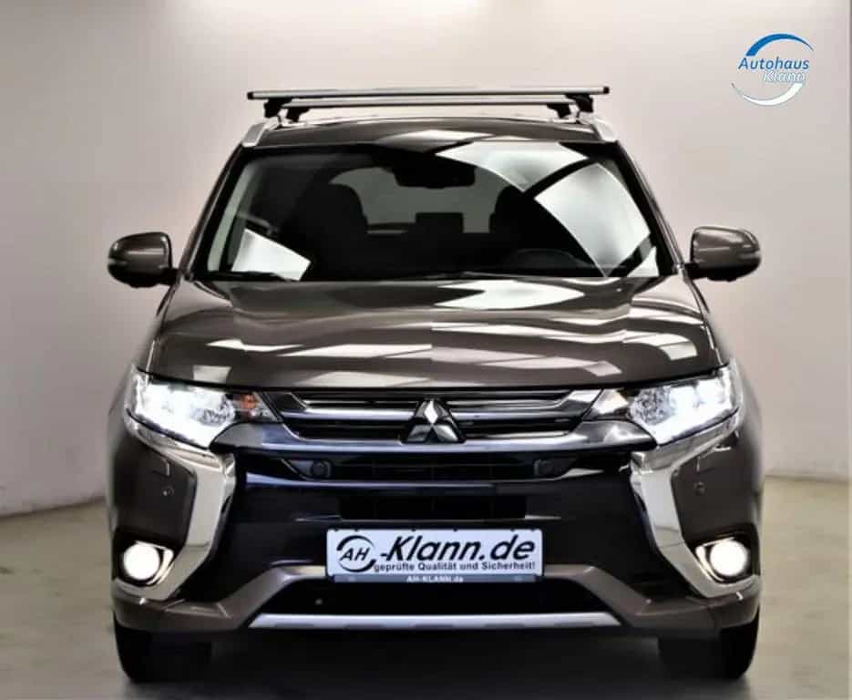 Mitsubishi Outlander 2.0 203PS Plug-in-Hybrid PHEV TOP 4WD 07/2016-photo-1