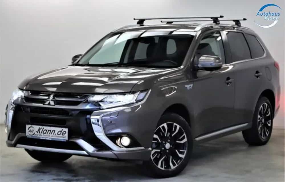 Mitsubishi Outlander 2.0 203PS Plug-in-Hybrid PHEV TOP 4WD 07/2016-photo-2