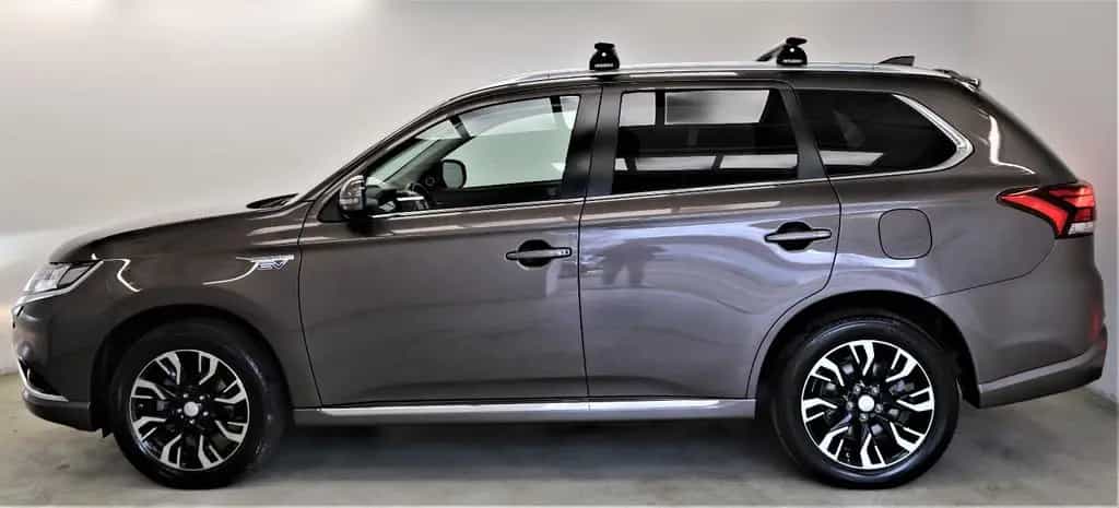 Mitsubishi Outlander 2.0 203PS Plug-in-Hybrid PHEV TOP 4WD 07/2016-photo-5